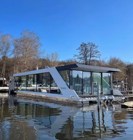 Floating Foldable Solar System